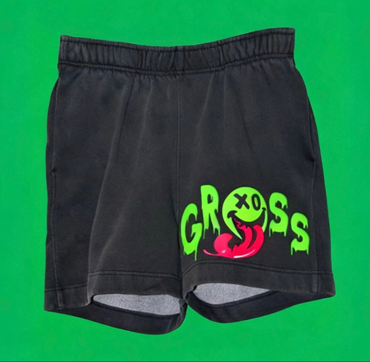 GROSS STAMPED SHORTS (DROP 1.5)